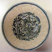 白釉藍彩植物文蛍手鉢の写真